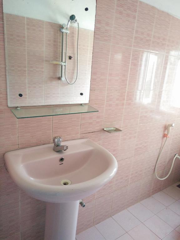 Villa Two Residence Dehiwala-Mount Lavinia Bagian luar foto